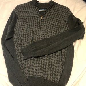 Men’s sweater
